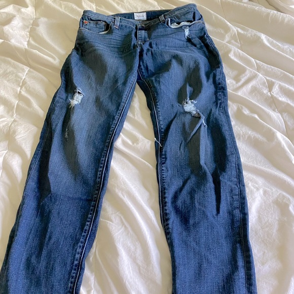 Hudson - Picture 1 of 7